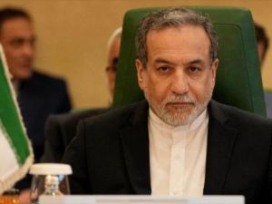 “Es responsabilidad del pueblo elegir a su nuevo líder", afirmó el ministro de Exteriores iraní