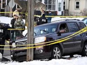 Un agente de inmigración mató a una mujer durante una redada en Minneapolis