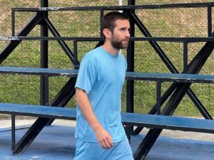 Nahuel Gallo y otros 200 presos políticos iniciaron una huelga de hambre en Venezuela