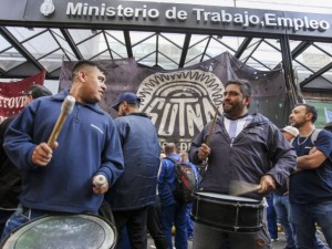 Crisis del neumático: SUTNA anunció un nuevo paro nacional por falta de acuerdo paritario