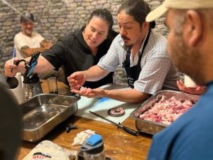 De músico a curso de charcutero: en dos meses enseña a hacer chacinados premium