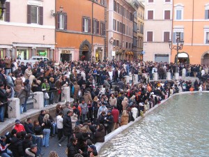 Roma cobrará entrada a los turistas en la Fontana Di Trevi