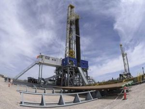 Precios del petróleo suben por temor a un conflicto entre EEUU e Irán