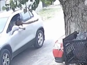 La Plata: detuvieron a un hombre que ofrecía dinero a menores desde una camioneta