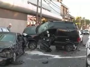 Violento choque en cadena entre 7 autos en Quilmes