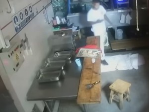 Empleado ladrón: robó $600 mil de la carnicería donde le habían dado una segunda oportunidad