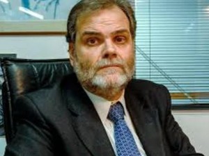 Semino: “Los jubilados tienen que optar entre un medicamento y un plato de comida"