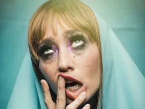 "Suavecita" "Suavecita", la historia de una mujer que descubre su don de curar pacientes terminales