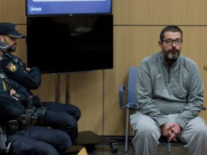 España: Un hombre confesó haber matado a un niño de 13 años amigo de su hijo