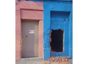 La Policía de la Ciudad detuvo a dos hombres que intentaban usurpar una propiedad tapiada en La Boca