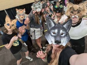 Ciudades de Honduras y Guatemala prohíben encuentros de "therians"